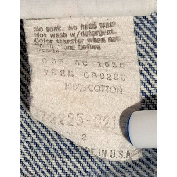 Vintage 1980-84 Levis Orange Tab Cropped Denim Trucker Jacket Womens XS/S Fits L - Picture 3 of 9